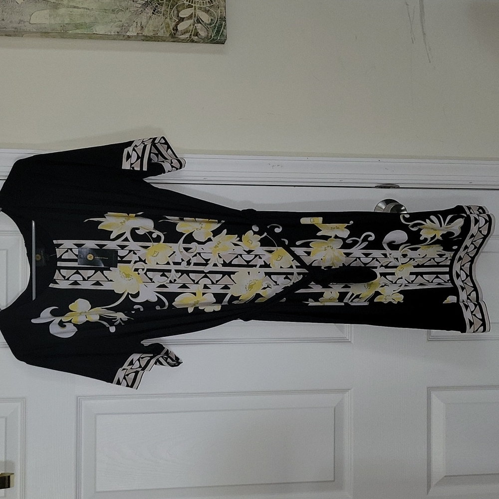 JM Collection Medallion dress